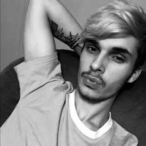 Meet your Posher, Chris